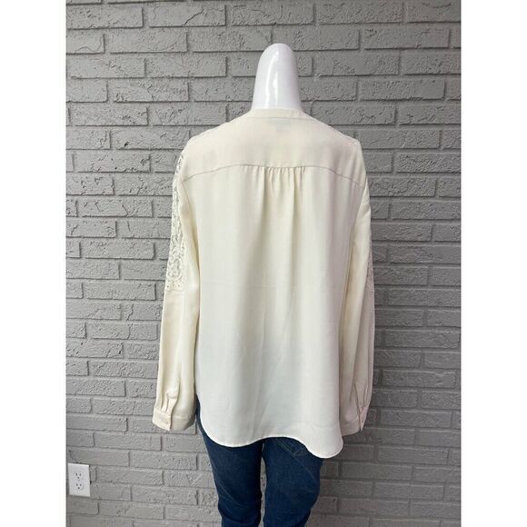 Talbots Women Cream Lace Long Sleeve Button Up Blouse Size M - Picture 2 of 8